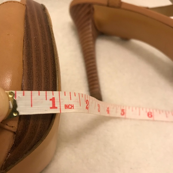 Coach Wendelle Classic Leather Heel Sz 8.5 - Picture 7 of 13